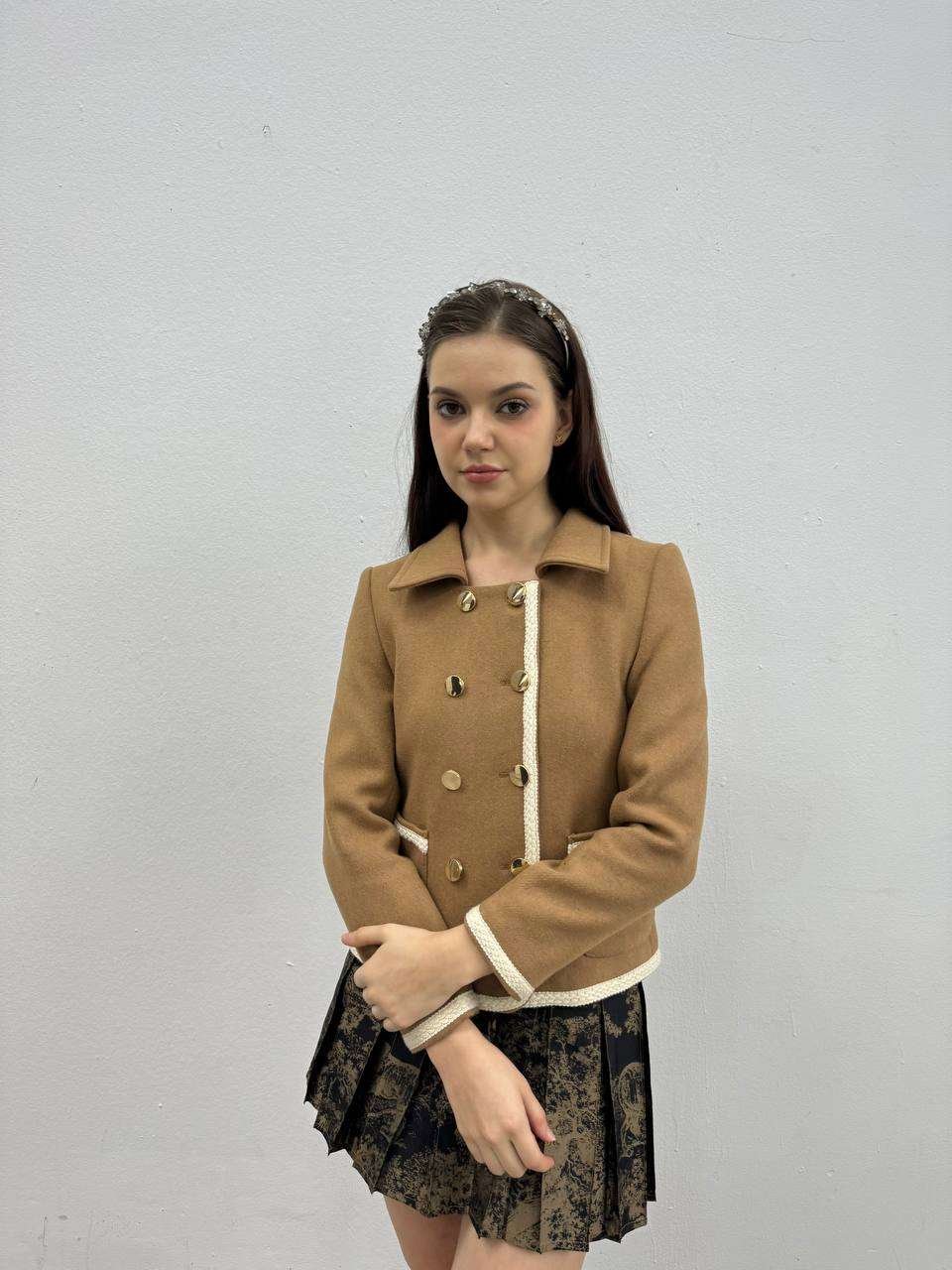 KELLY JACKET IN BROWN