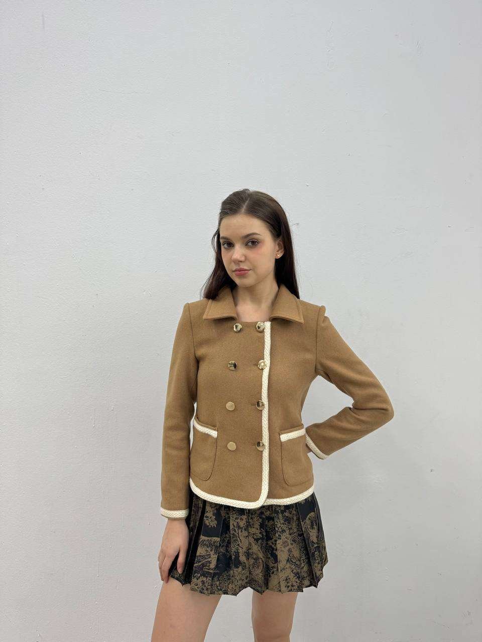 KELLY JACKET IN BROWN