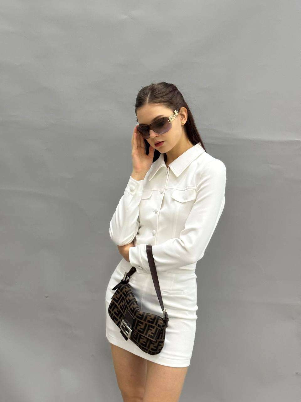 ELENE SET IN WHITE