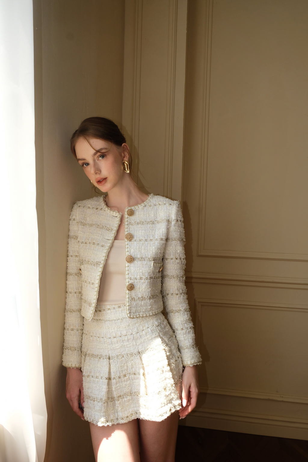 JACKIE TWEED SET IN BEIGE