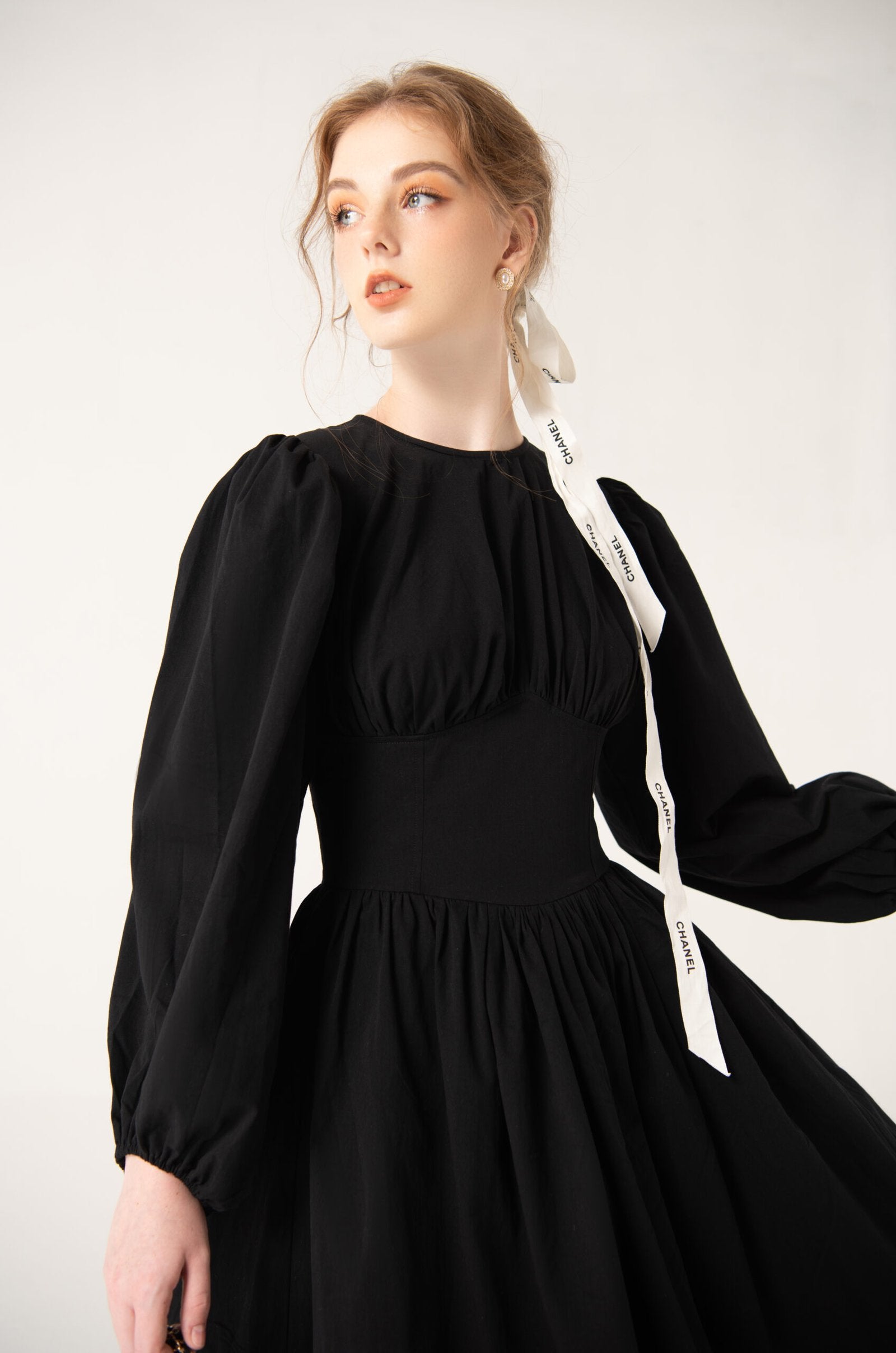 The Lady Dress