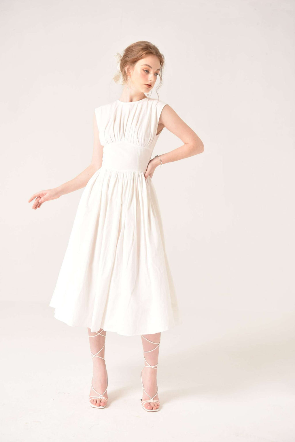 THE LADY DRESS SPECIAL WHITE