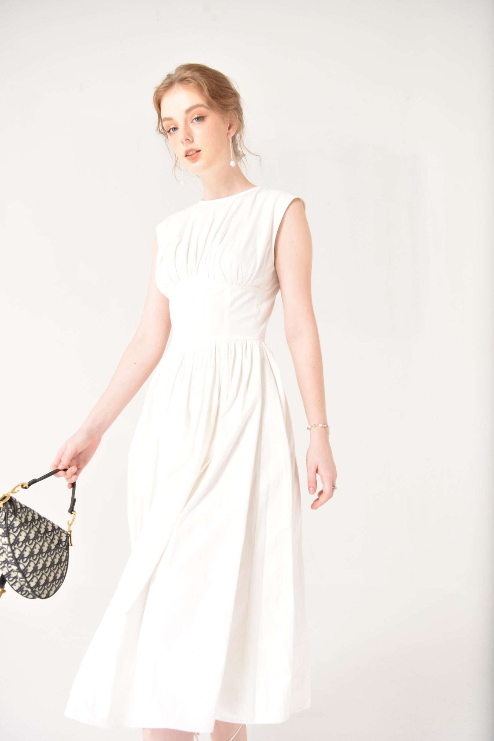 THE LADY DRESS SPECIAL WHITE