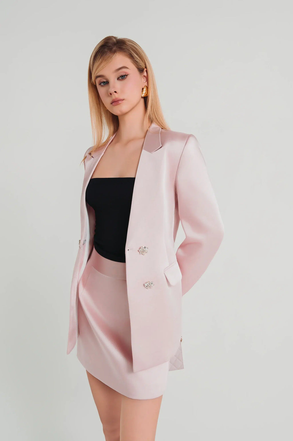 Vanessa Suit-tiffany-studios