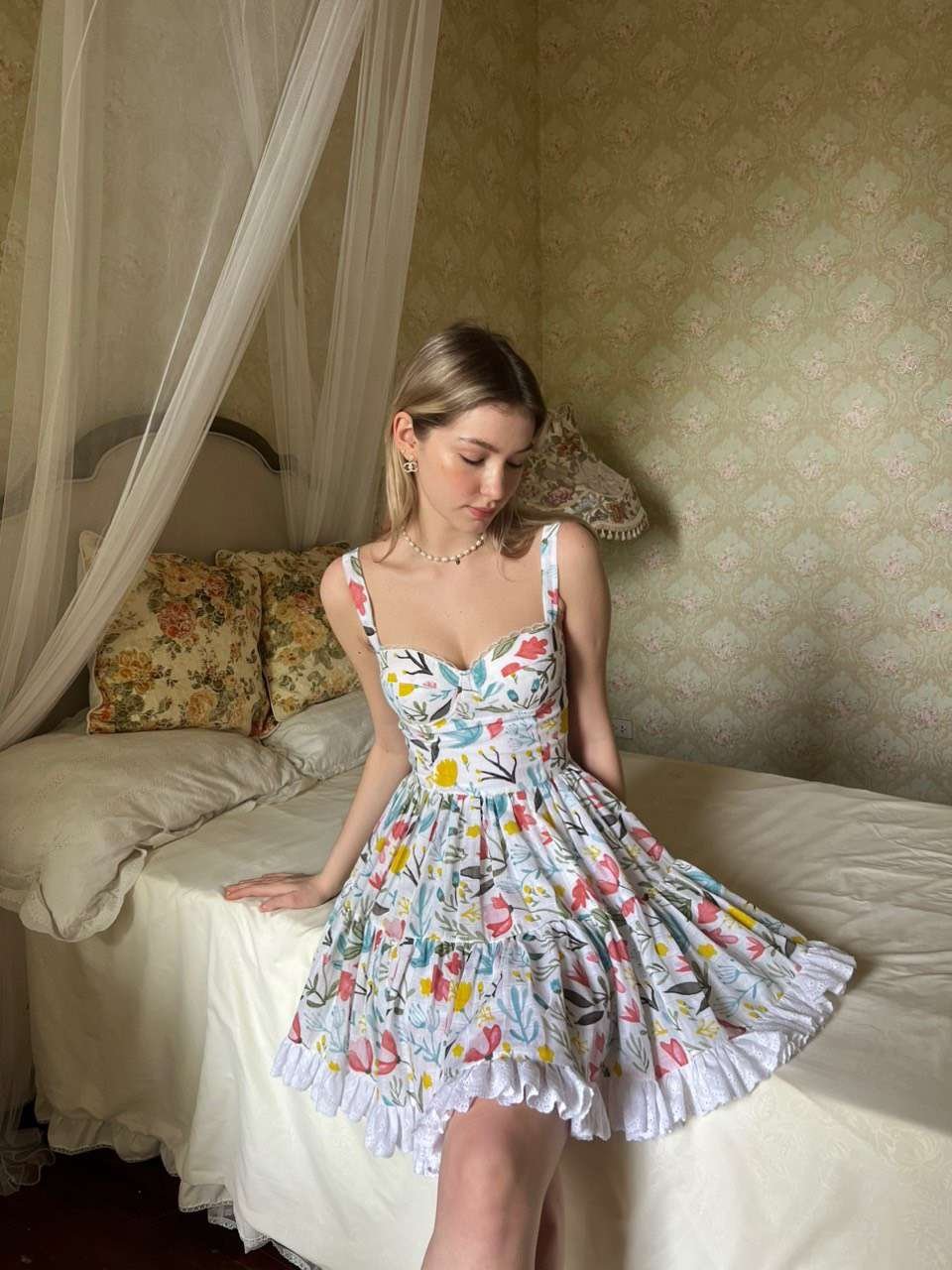 MEGAN DRESS SPECIAL EDITION