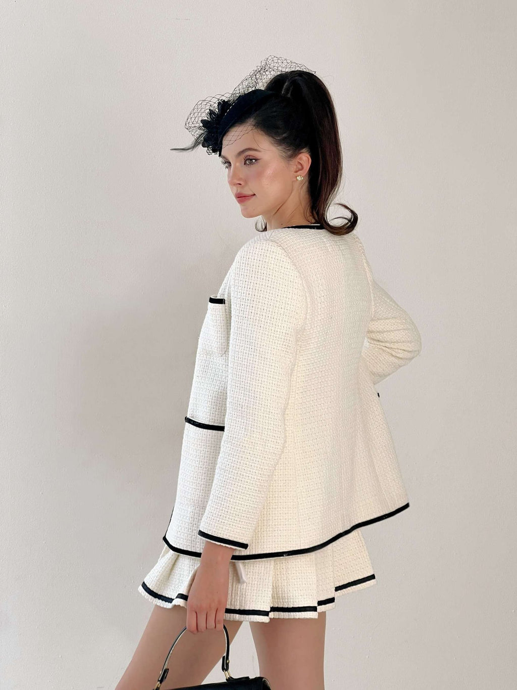 HELENE SET IN SPECIAL EDITION