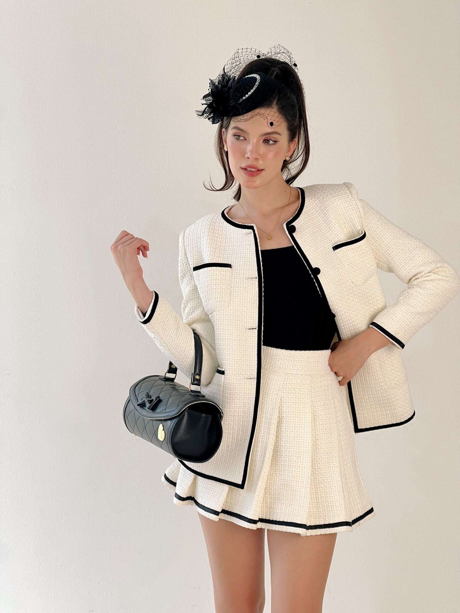 HELENE SET IN SPECIAL EDITION