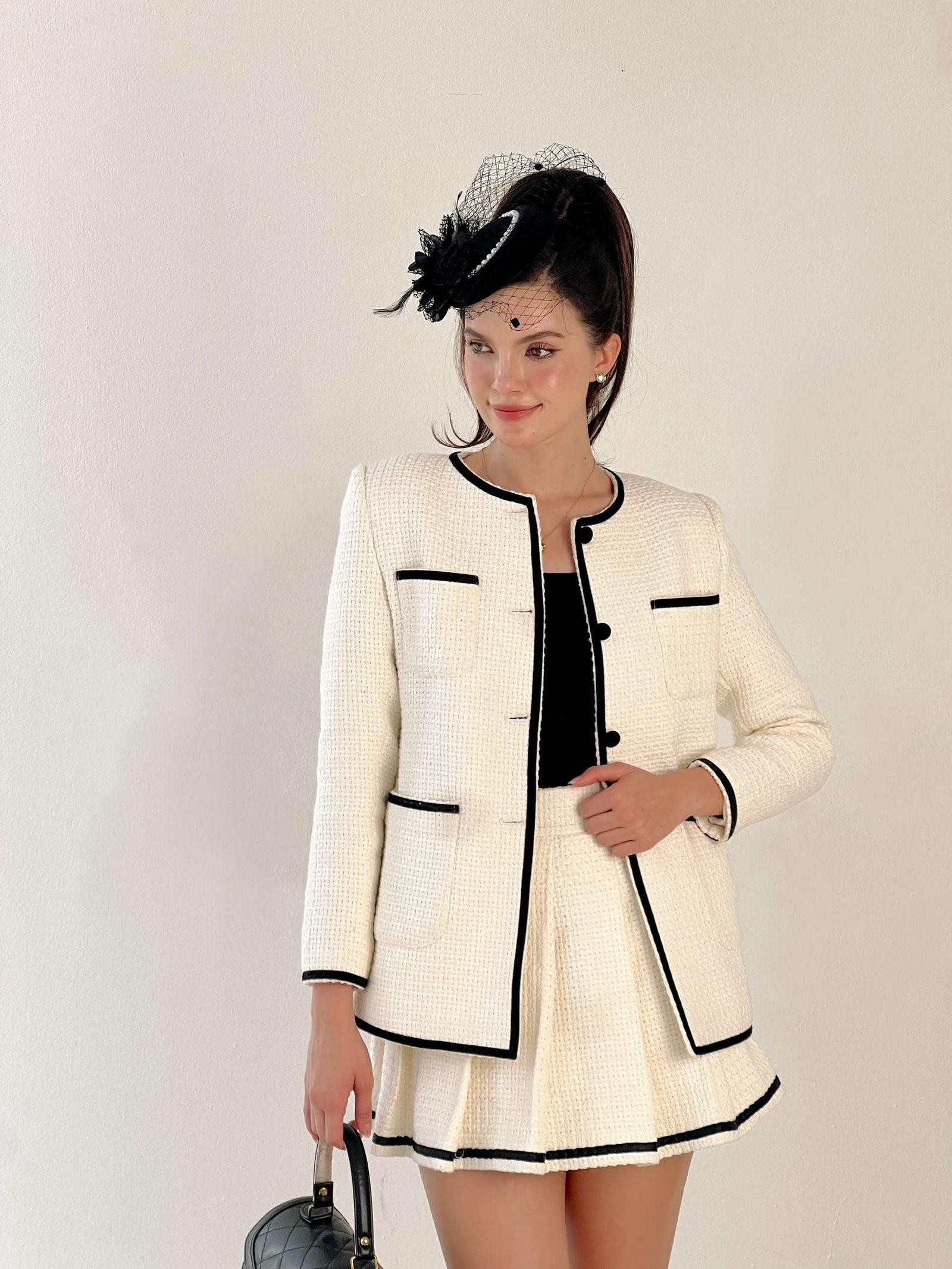 HELENE SET IN SPECIAL EDITION