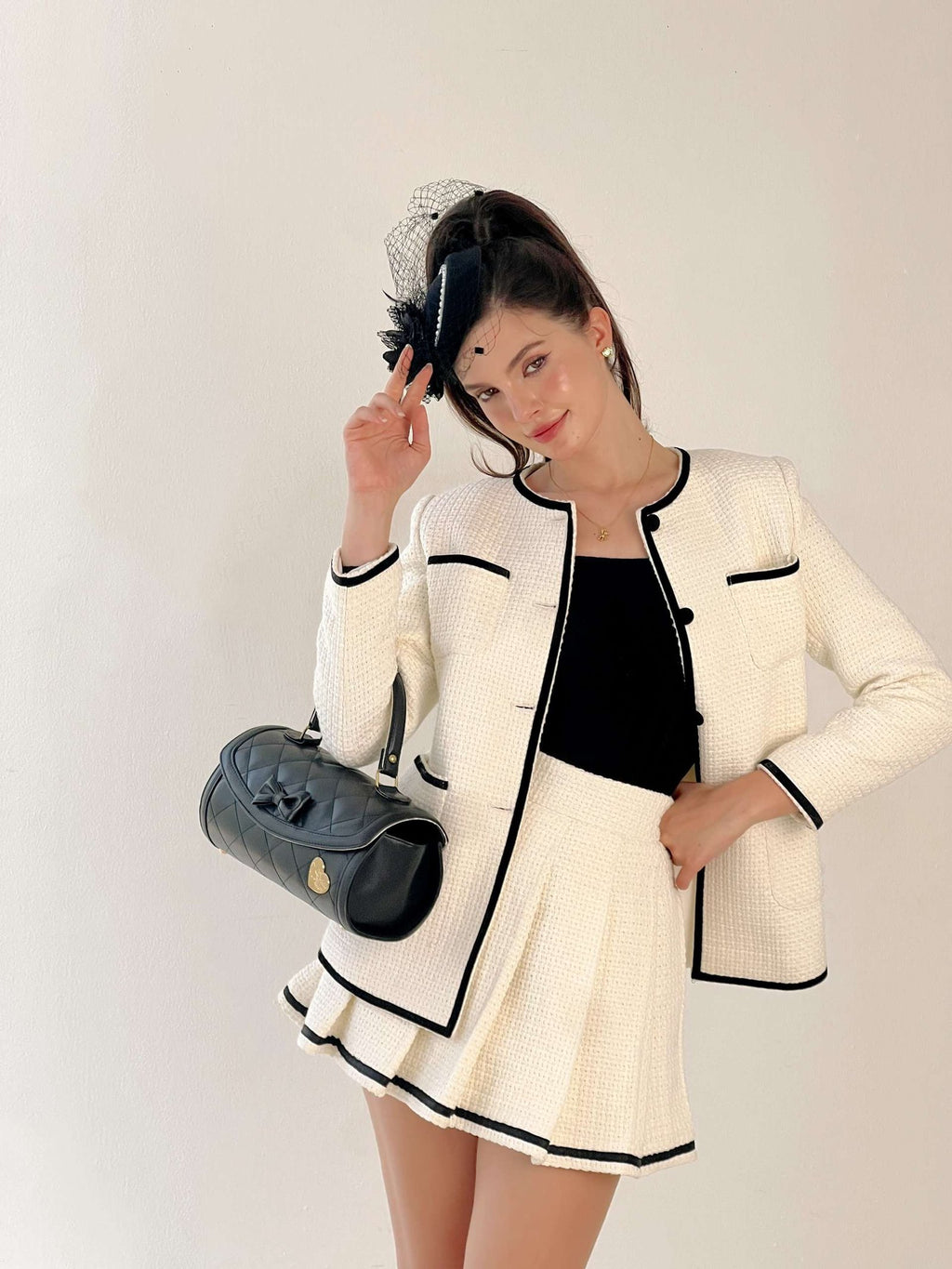 HELENE SET IN SPECIAL EDITION